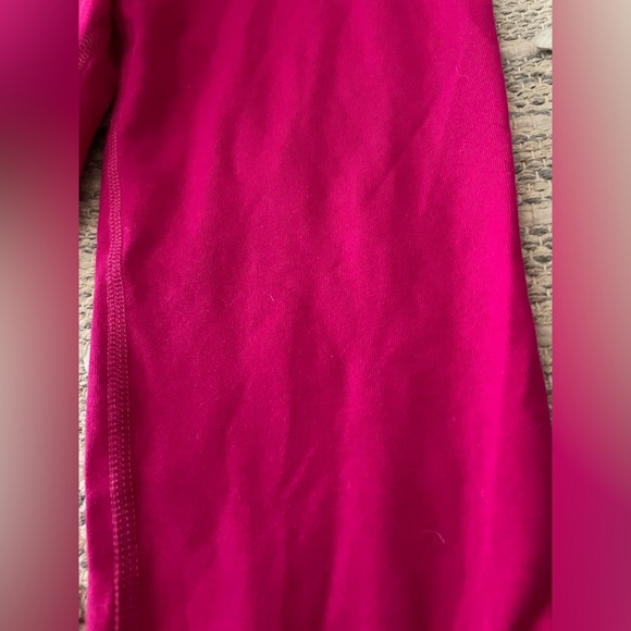 NIKE NWT pink cropped leggings size XS - Picture 2 of 7